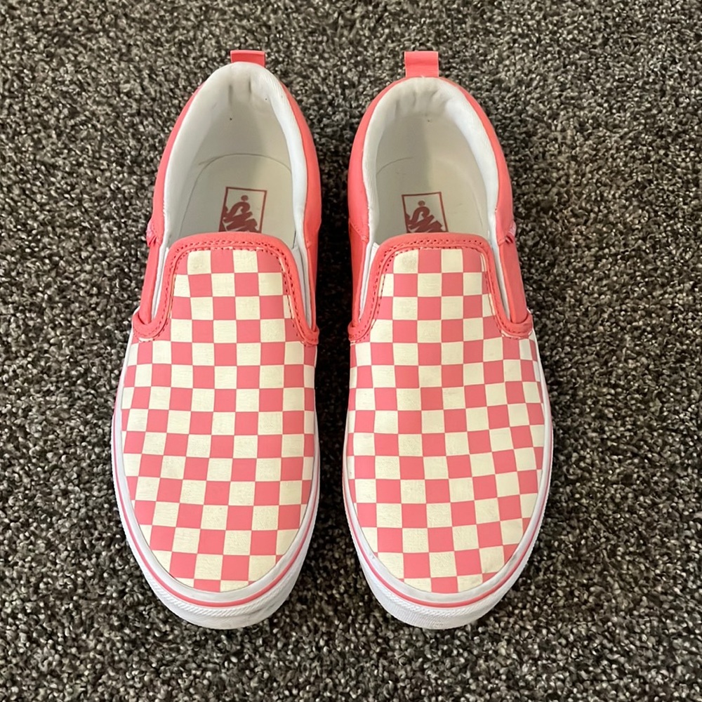 BRAND NEW VANS